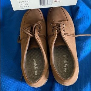 Easy Spirit brown lace shoes